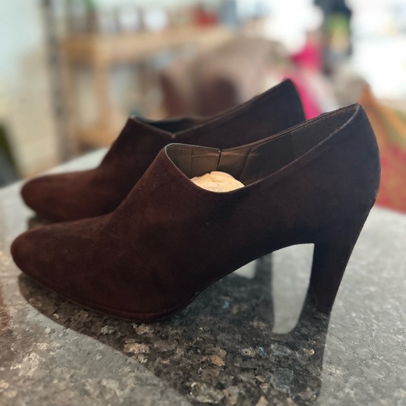Stuart Weitzman Shoes - STUART WEITZMAN | Brown Suede Women's Heels Size 9